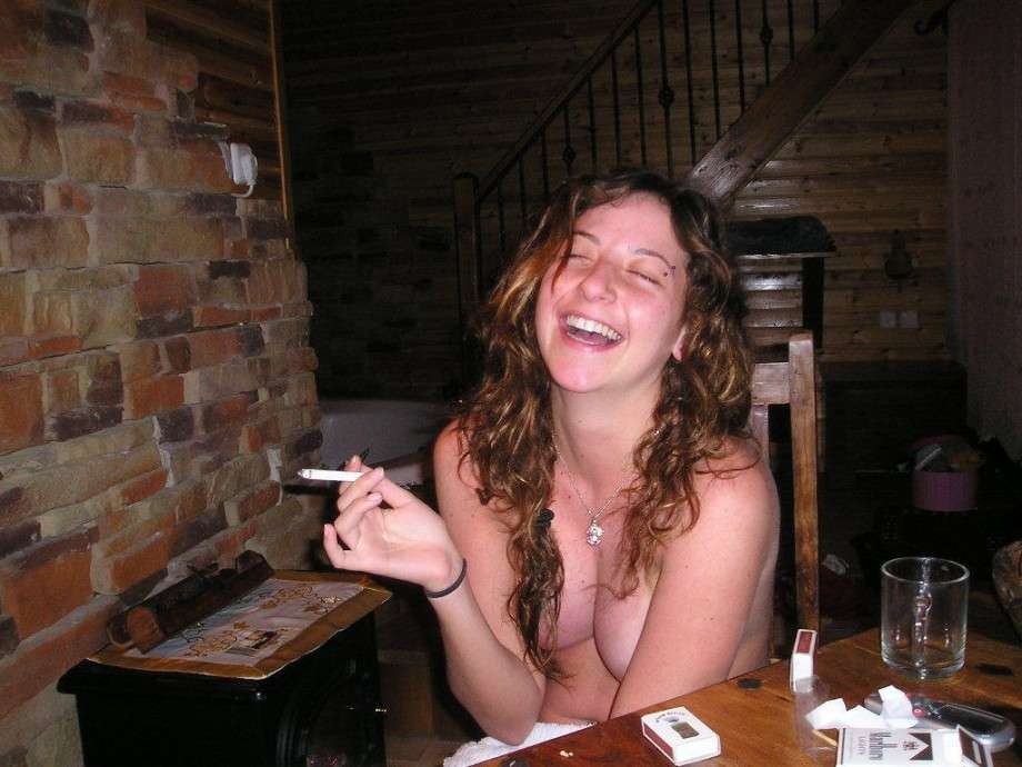Photos of an amateur couple fucking in their cabin|http://galleries2.amakings.co #75722300