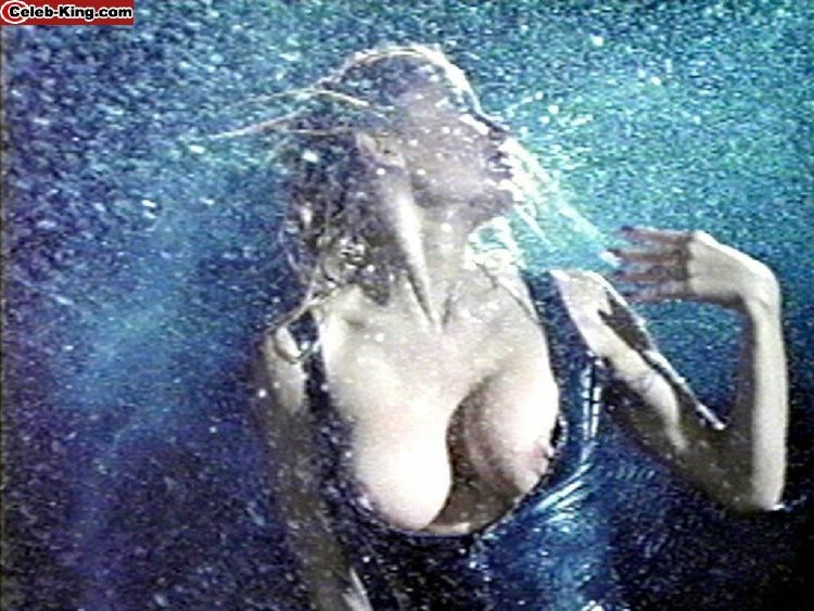 Hot celebrity Pamela Anderson showing her big boobs #75415306
