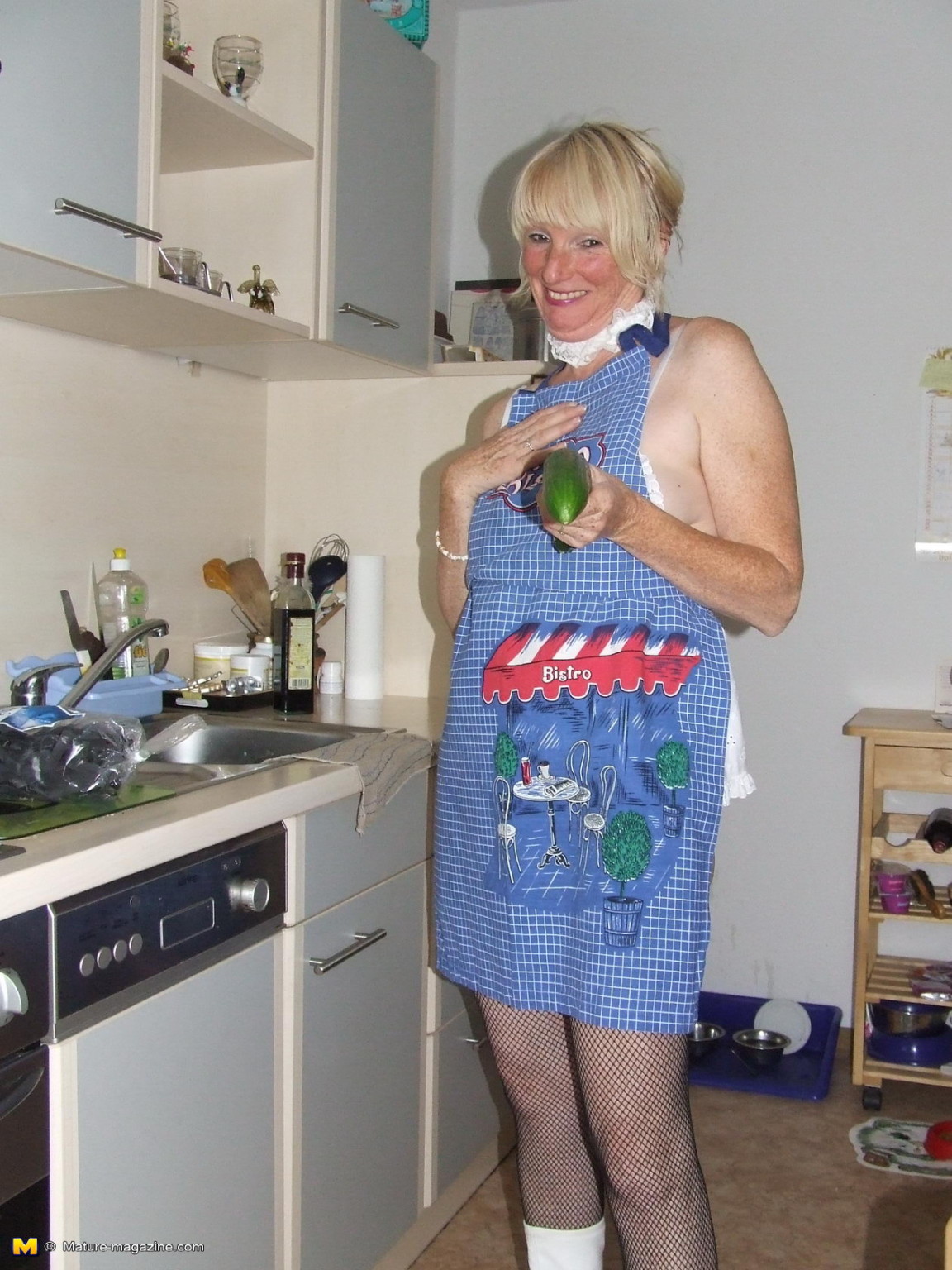 Naughty housewife gets frisky in the kitchen #74626010