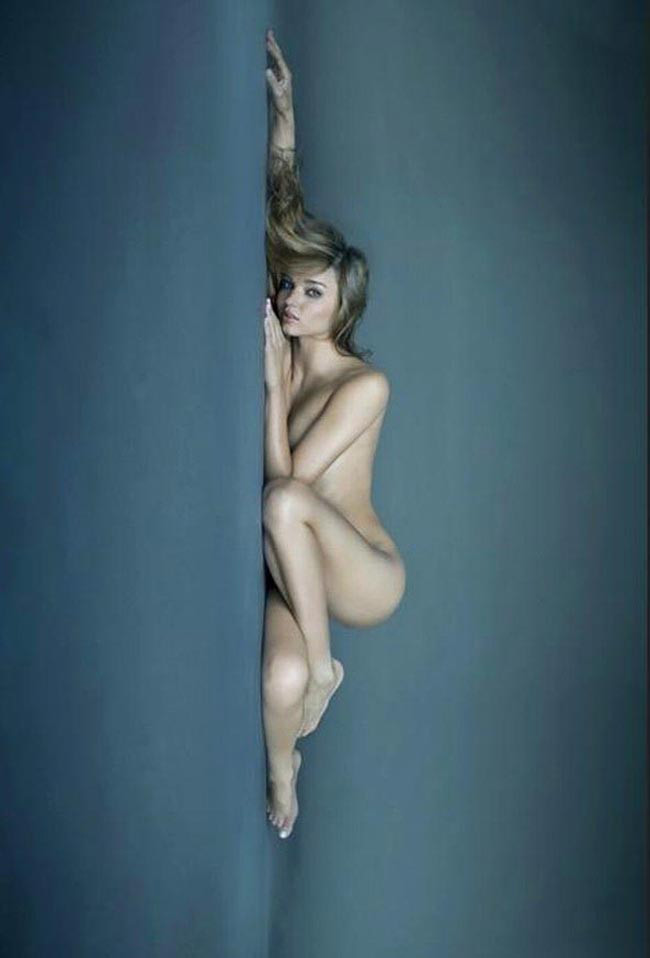 Miranda Kerr posing fully nude but covered well #75388946