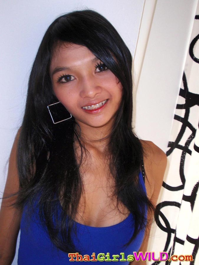 歯列矯正をしたタイ人女性の可愛い素人娘がハードコアで犯される
 #67247676