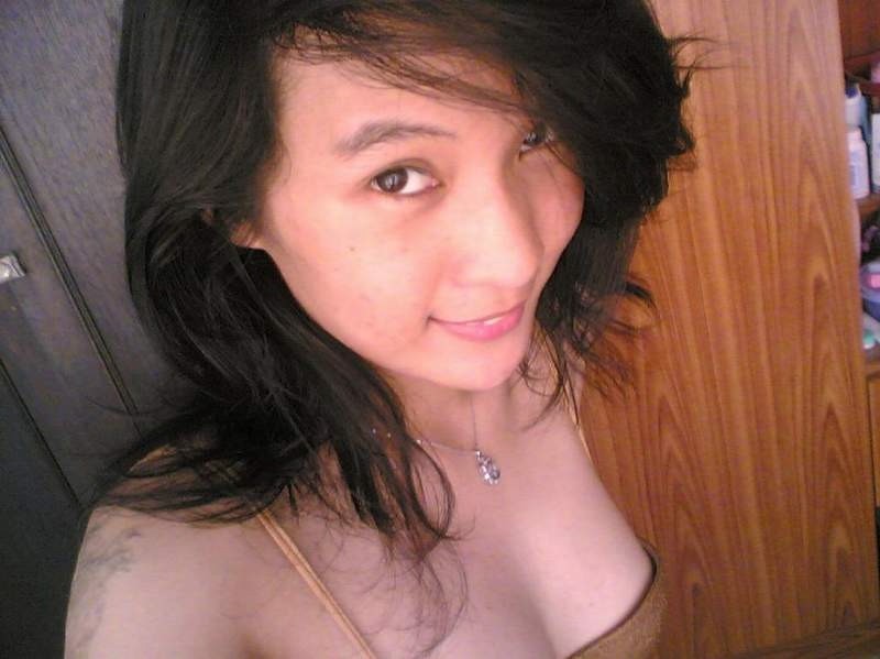 Mega oozing heiß und lecker asiatischen Mädchen posieren nackt
 #69905101
