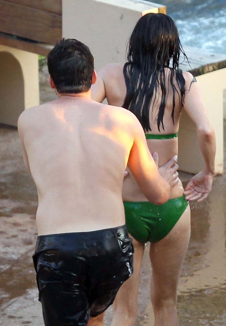 Courteney Cox showing her great body and pookies in green bikini in pool paparaz #75315179