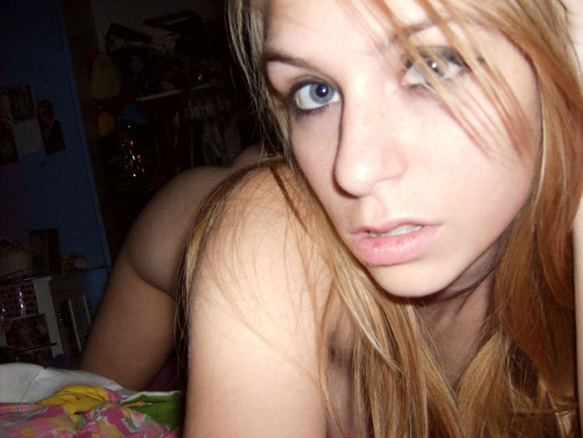 Sexy blue-eyed cutie self-shooting #68212964