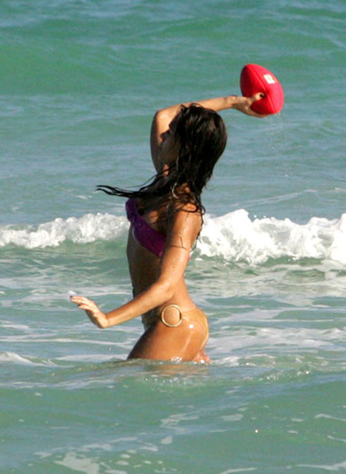 Jessica Alba playing football in bikini on beach and showing her tits #75399122