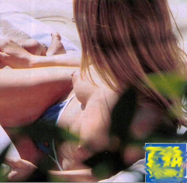 Jennifer Aniston paparazzi caught her nude #75392772