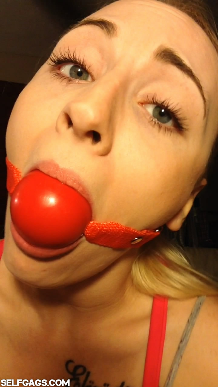 Sexy amateur blonde gag herself and drools #67355788