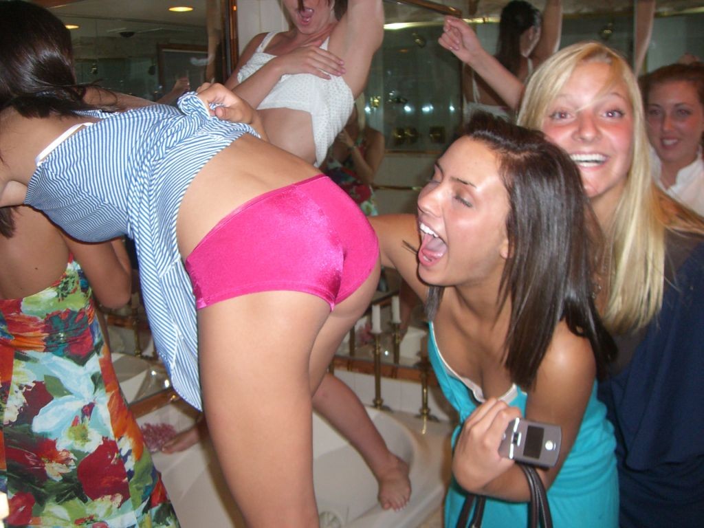 Random hotties self shot #68494601