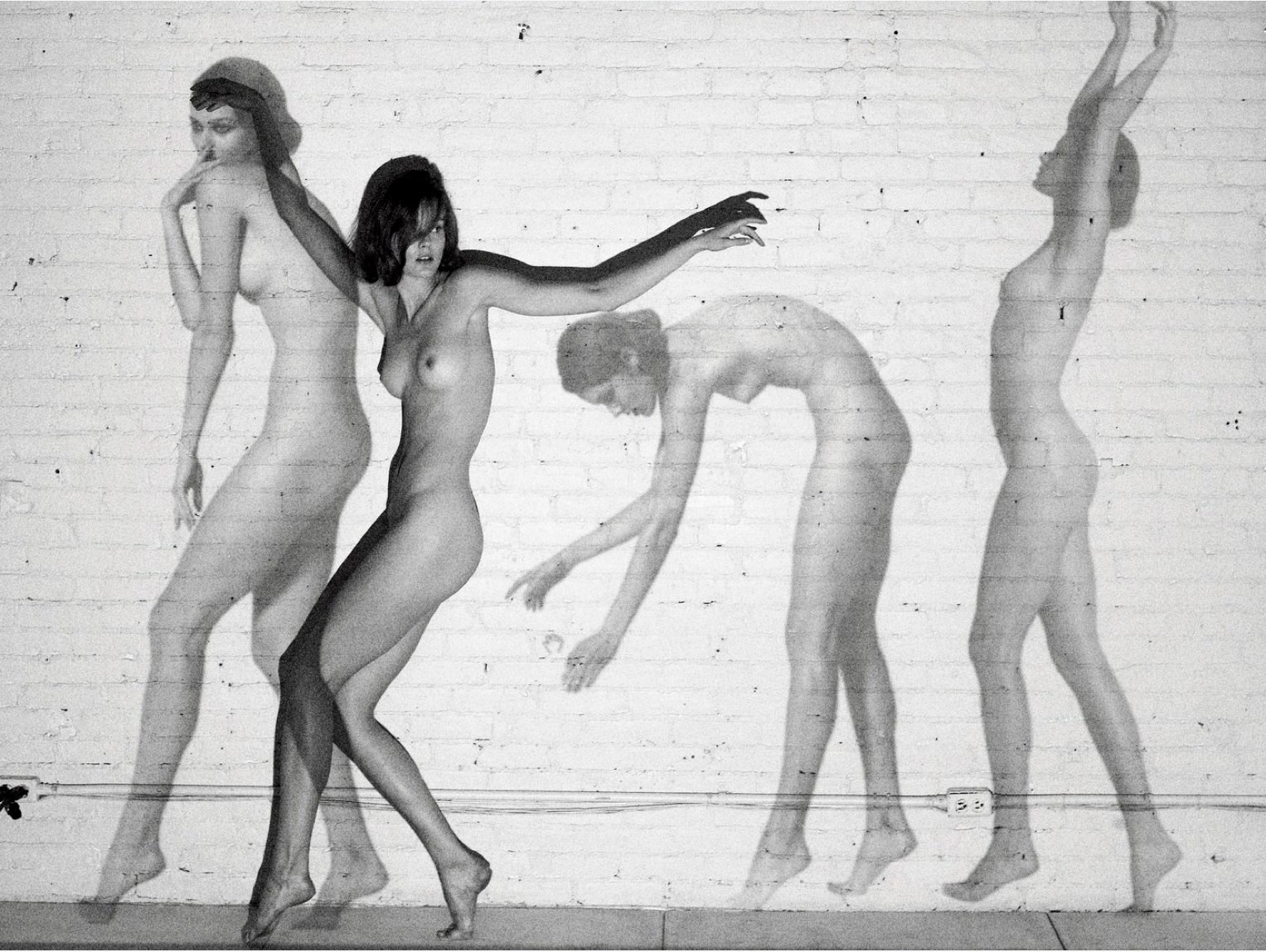 Monika jagaciak completamente nuda in un photoshoot di johan lindeberg 2015
 #75160690