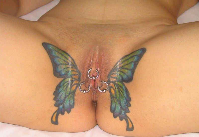 Extreme tattoo and piercing #73229455