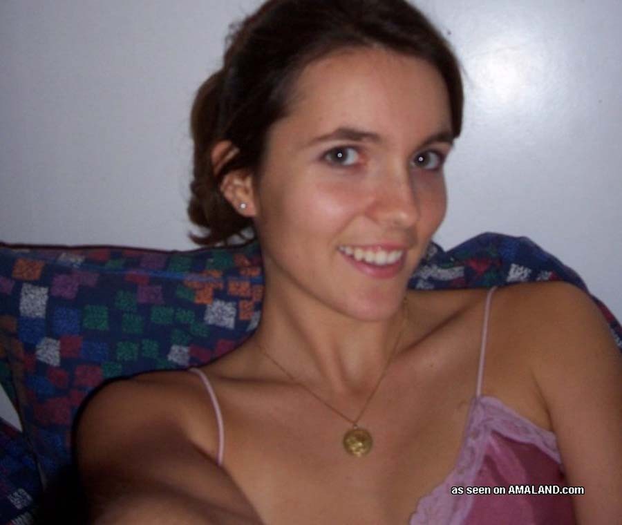 Posando para su amigo
 #68225867