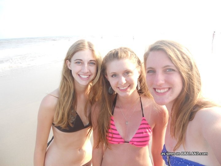 Amateur 18 year old lesbian girlfriends kiss and tease on beach #68475568