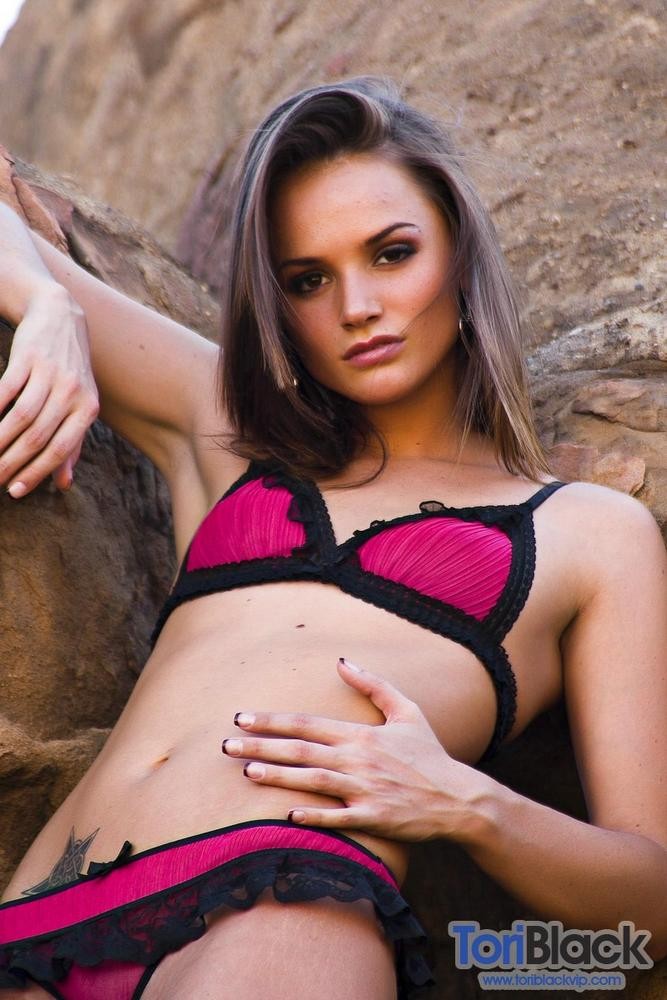 Tori Black posing in sexy lingerie in the desert #74779685