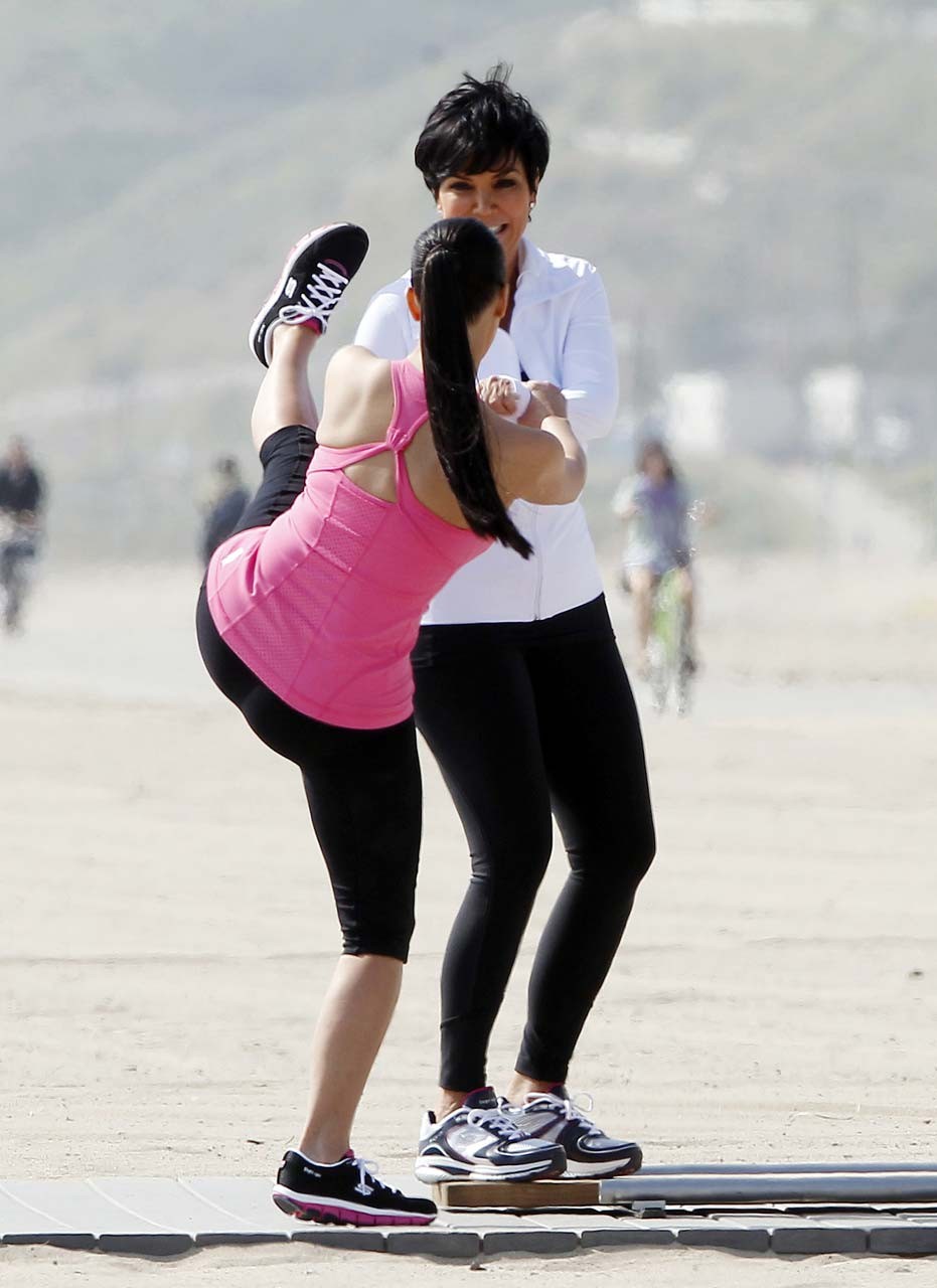Kim Kardashian exposing her sexy body and huge boobs while exerciseing #75307572