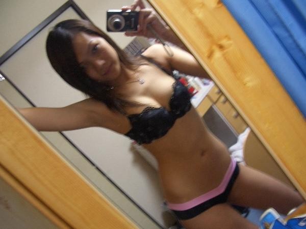 Asian girlfriends posing nude #69870363