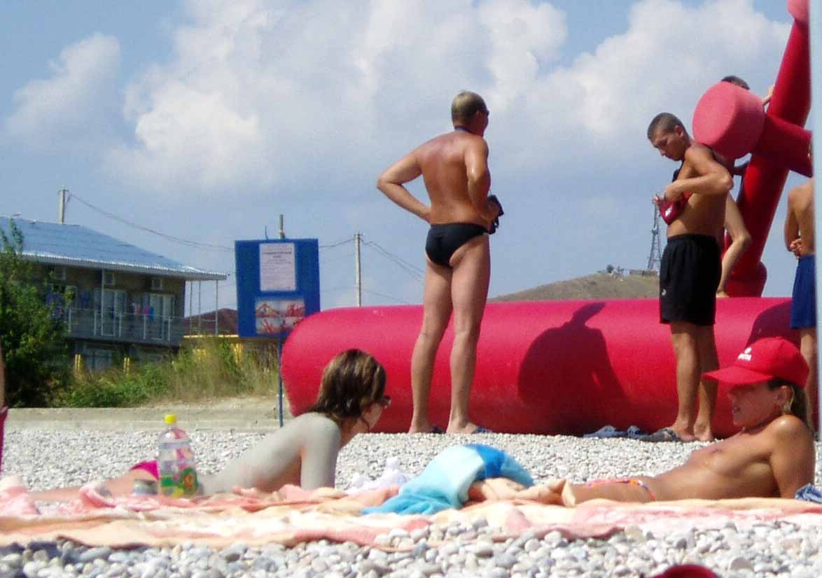 Attenzione - foto e video di nudisti incredibili
 #72267859