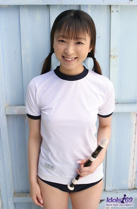 Japanese Emiru Momose schoolgirl poses showin tits #69782476