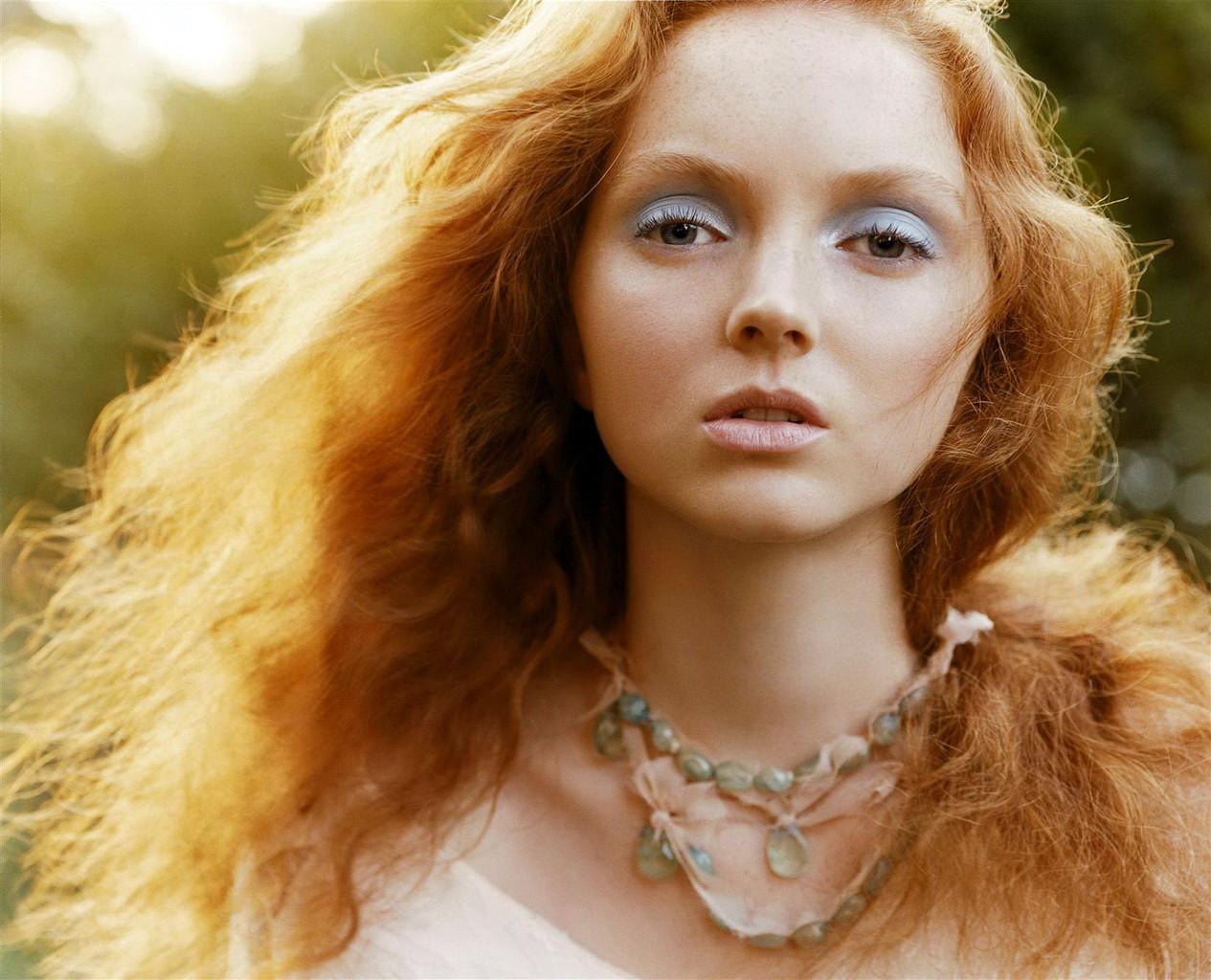 Lily Cole fully nude showing her hairy pussy for the Paradise Magazine back in 2 #75326937