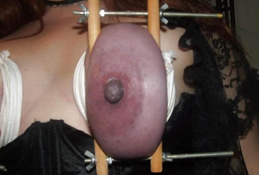 Extrem bondage hässlich seltsam boobs
 #71933223