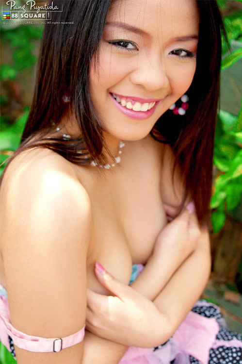 Asian cutie with a shaved pussy #70028094