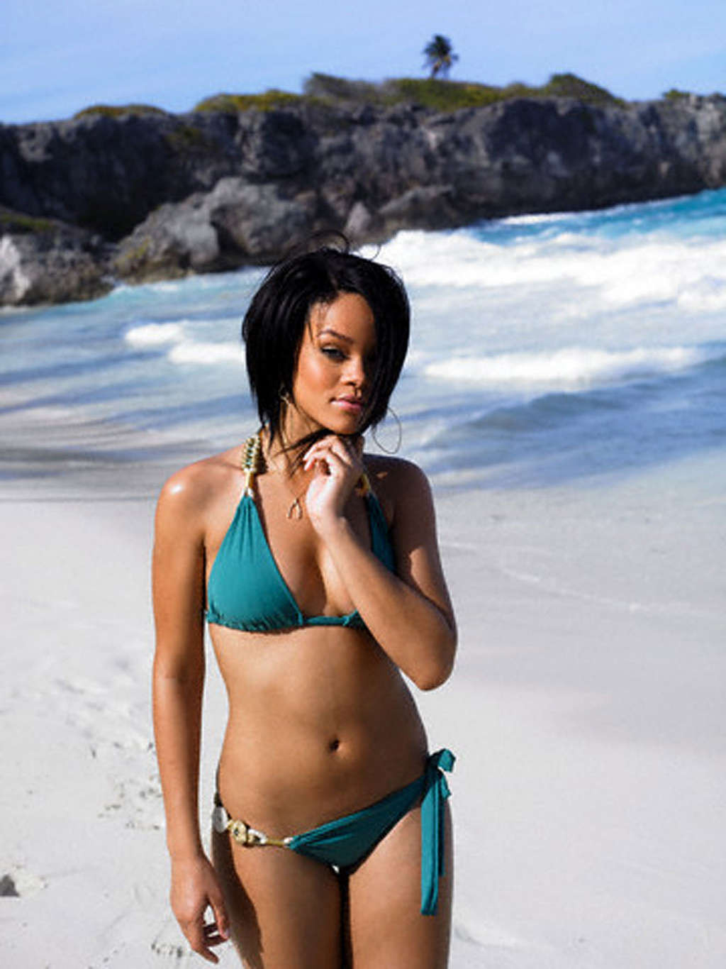 Rihanna showing her fantastic body in green bikini on beach #75342727