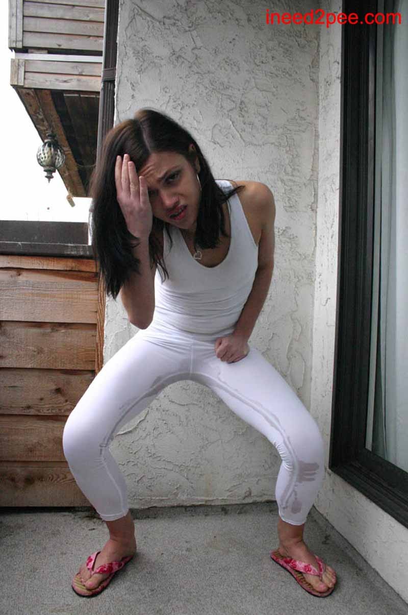 Very sexy petite chick peeing in her white tight pants #76585030
