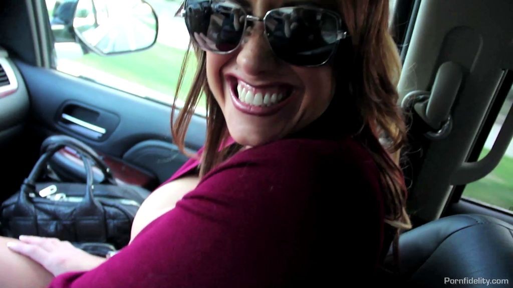 Bombshell Eva Notty meets the swinging Madisons #76679370