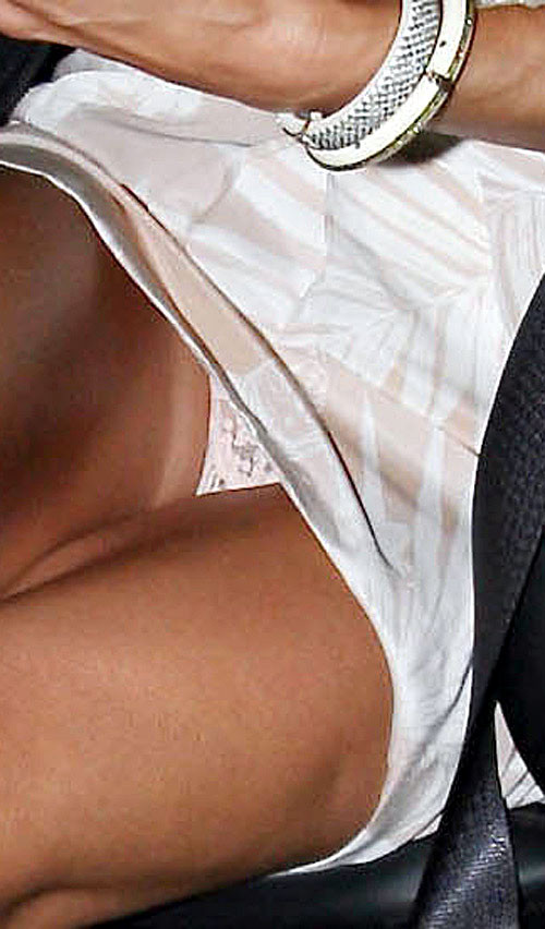 Kate Walsh showing her panties upskirt in car paparazzi pictures and posing all  #75387397