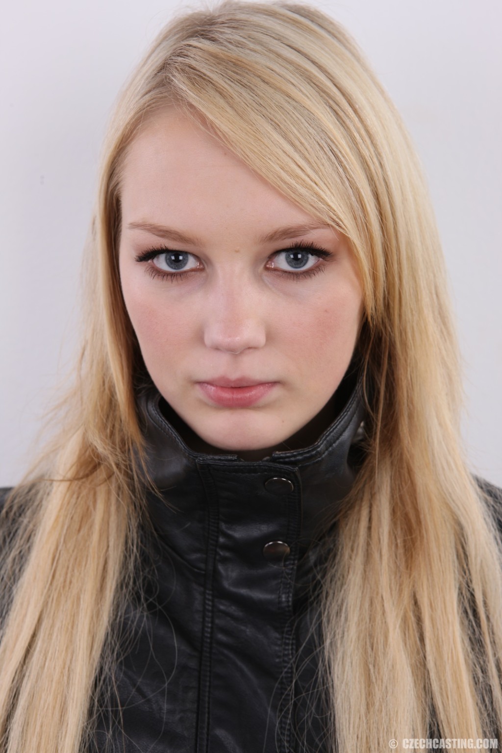Blonde teen casting photos #70947686