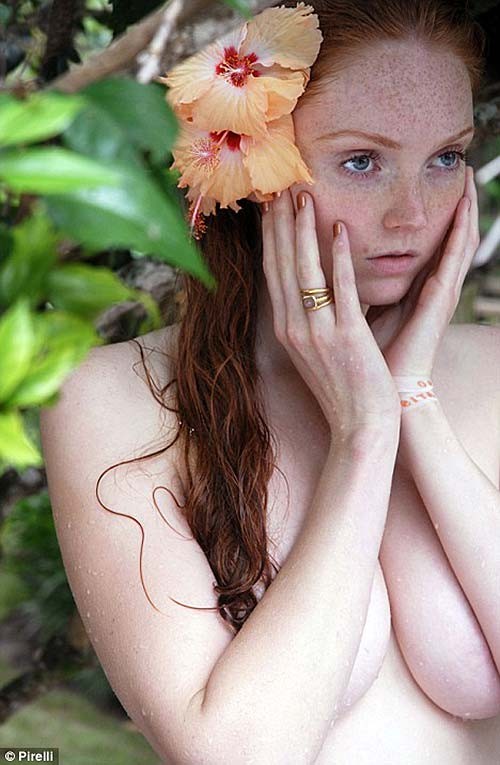Lily Cole posing totally nude and showing red hair pussy #75274403