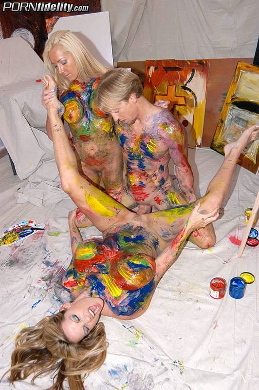 Kerl fickt zwei geile Schlampen zur gleichen Zeit
 #77739686