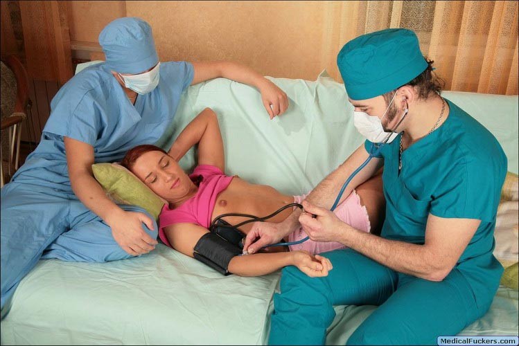 Lovely young amateur babe getting double fucked by two doctors #72860330