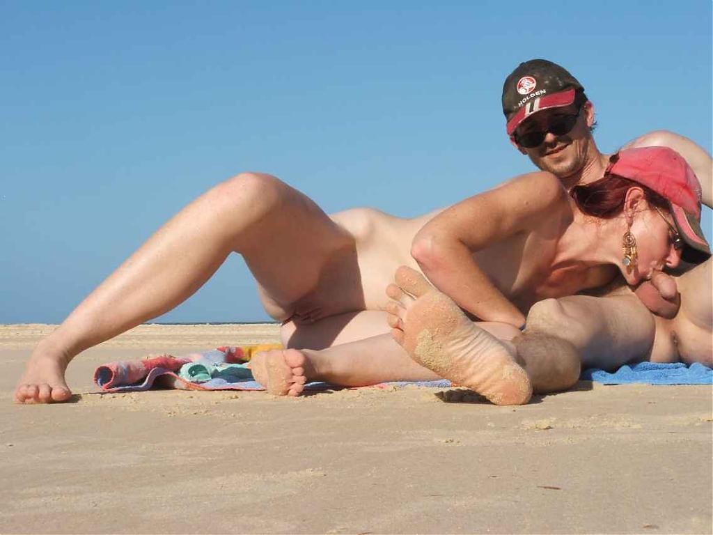 Cock hungry chick blowing her guy on the beach #72252675