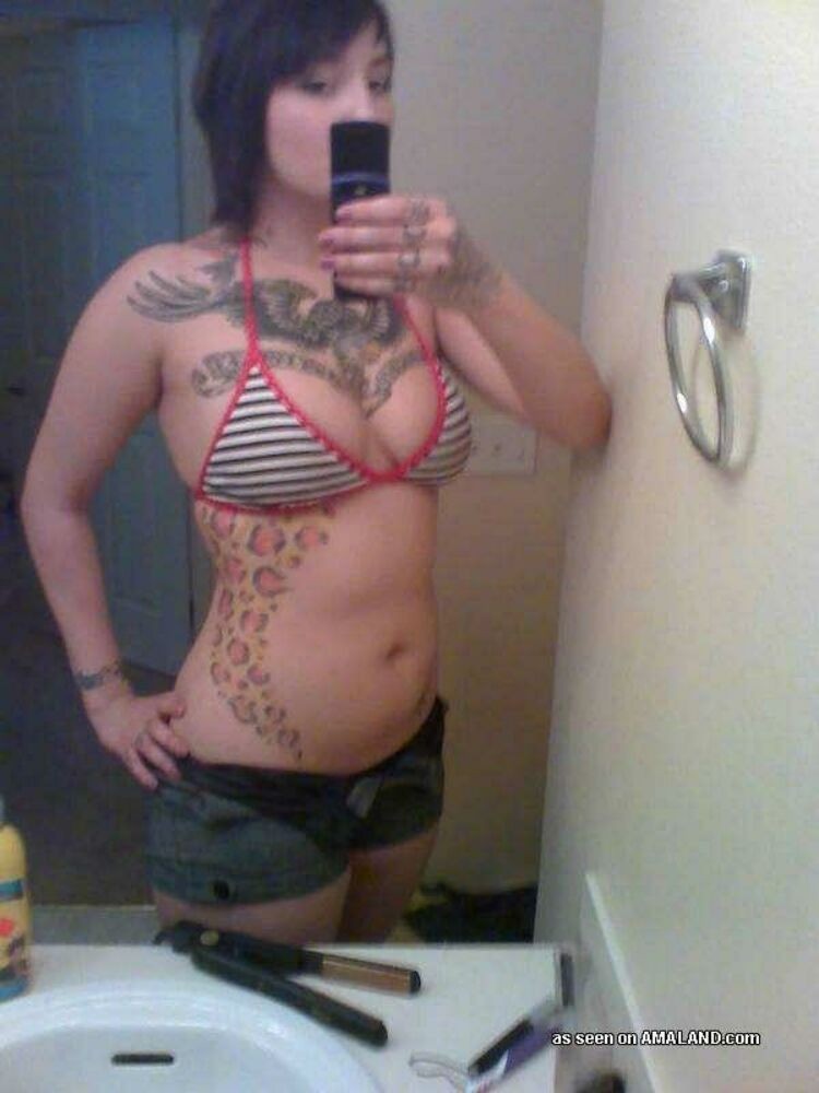 Emo and goth gfs posing and selfshot pics 5 #67715726
