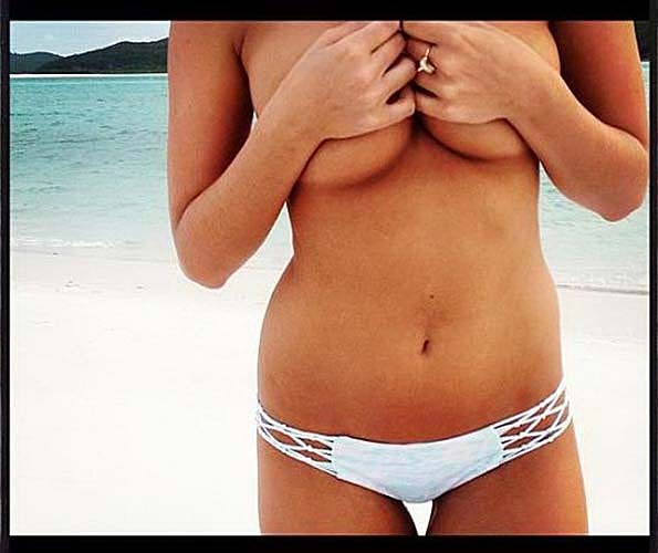 Kate Upton exposing huge cleavage and sexy body in bikini #75260811
