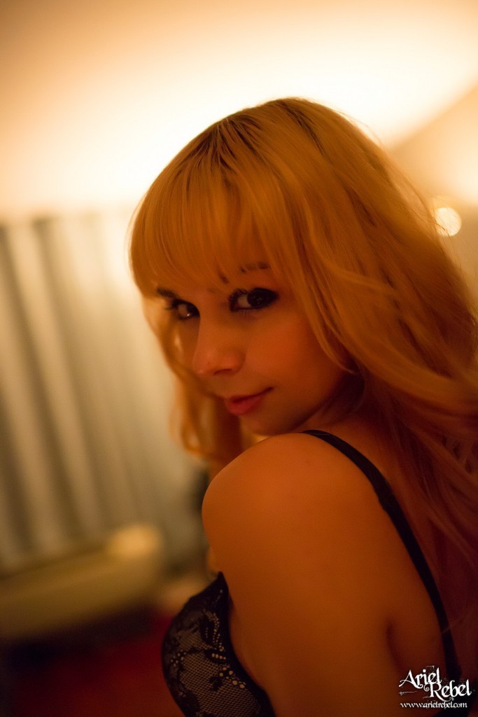 Niedliche Amateur-Teenie-Selfies
 #68106851