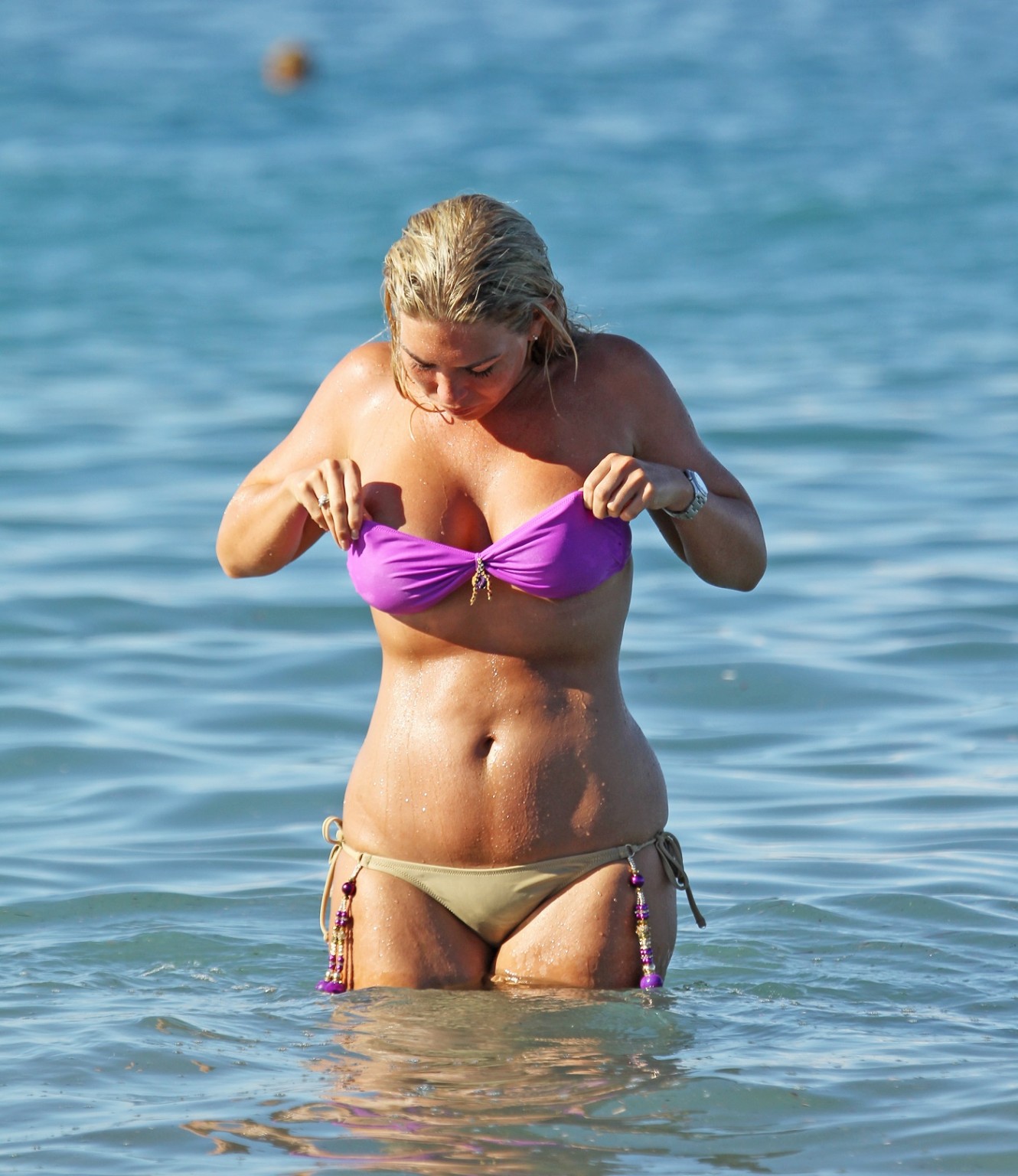 Frankie Essex showing off her curvy body in tiny tube bikini at the beach in Gre #75197131