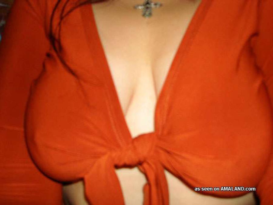 Anonimo bruna hottie mostrando il suo culo sexy
 #71532938