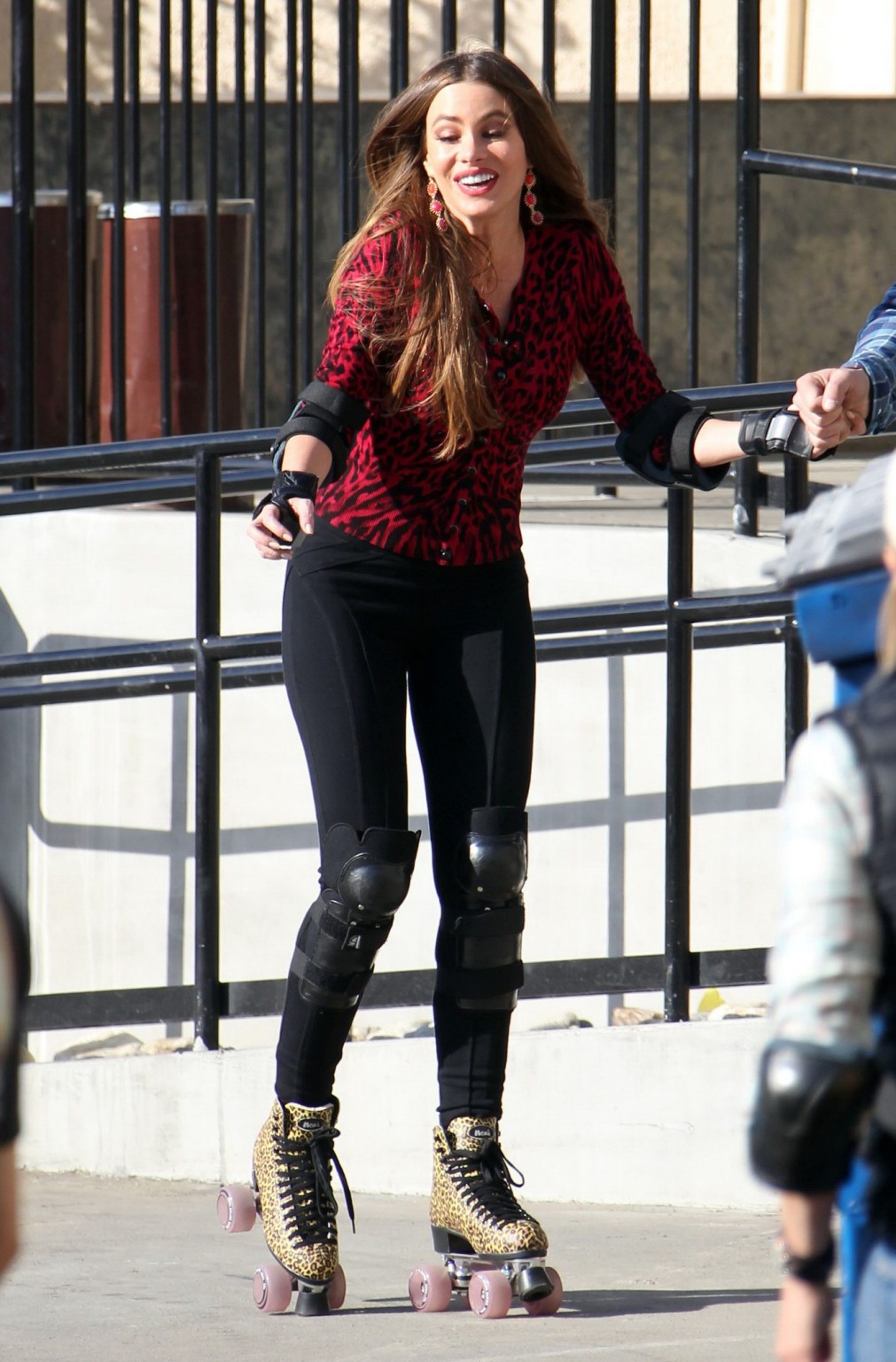 Sofia Vergara shows off her ass in tights while skating on the 'Modern Family' s #75240404