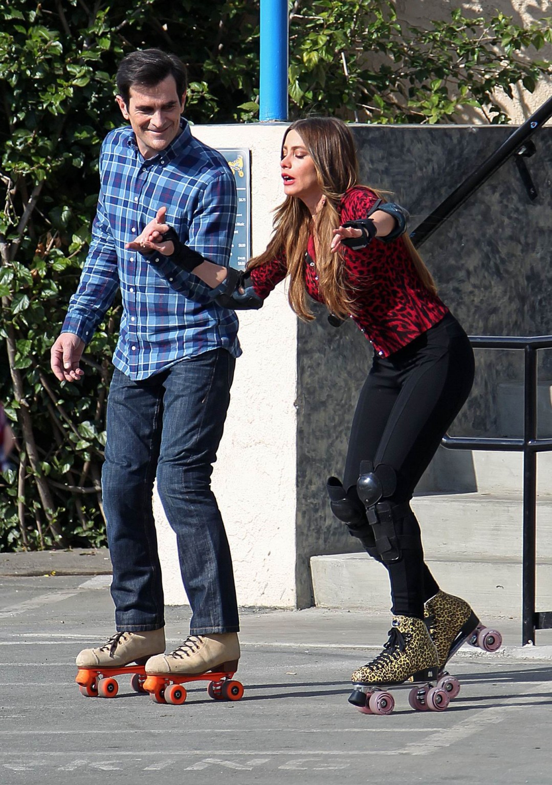 Sofia Vergara shows off her ass in tights while skating on the 'Modern Family' s #75240445