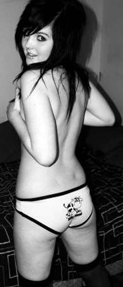 Pictures of scene babes showing off their tats and piercings #67605172
