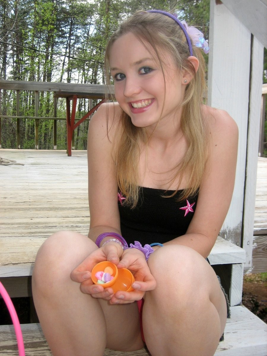 Upskirt blonde teenie ready for easter peeks her tits #78666465