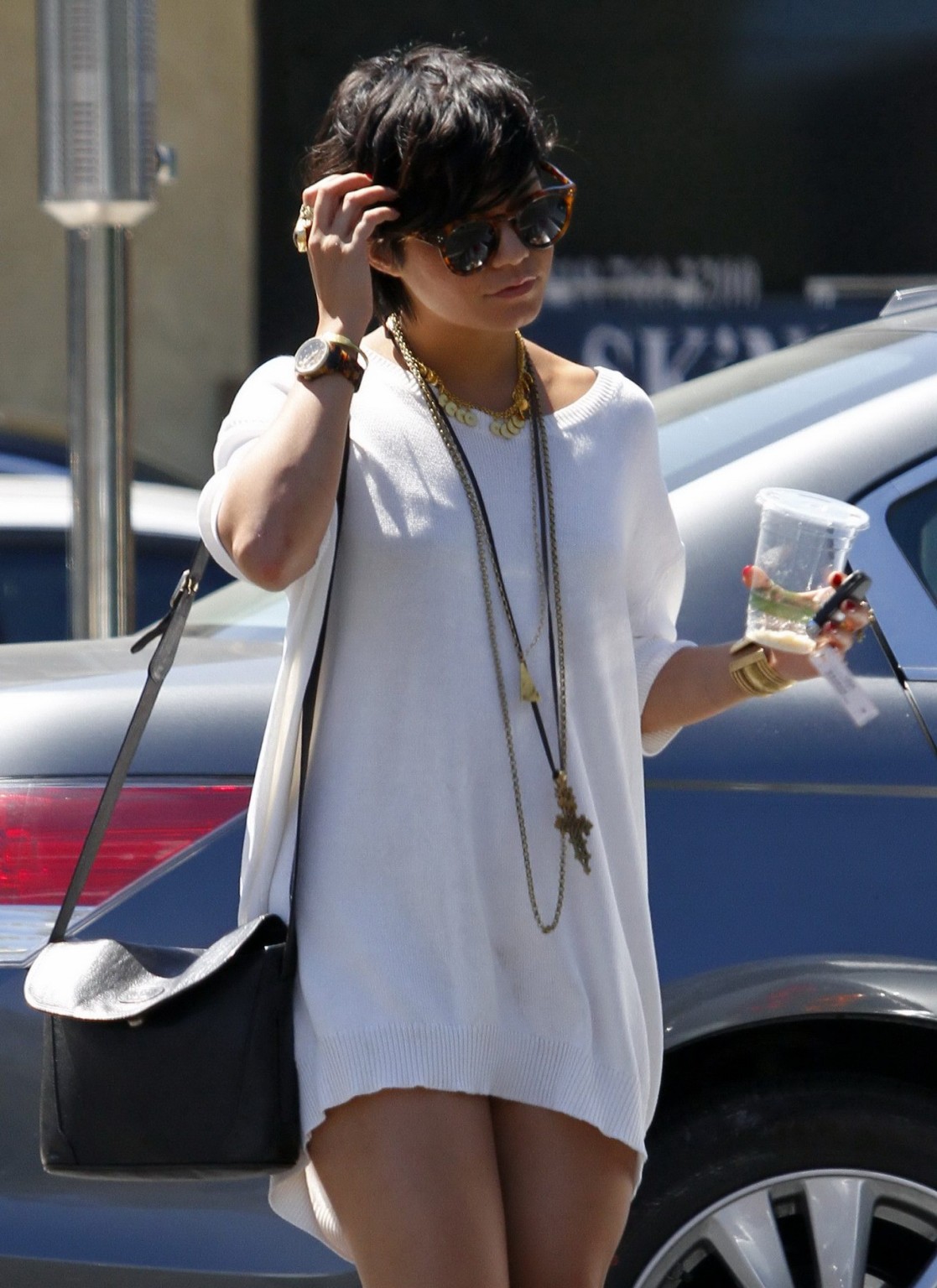Vanessa hudgens leggy indossando stivali fuckme in studio city, California
 #75290891