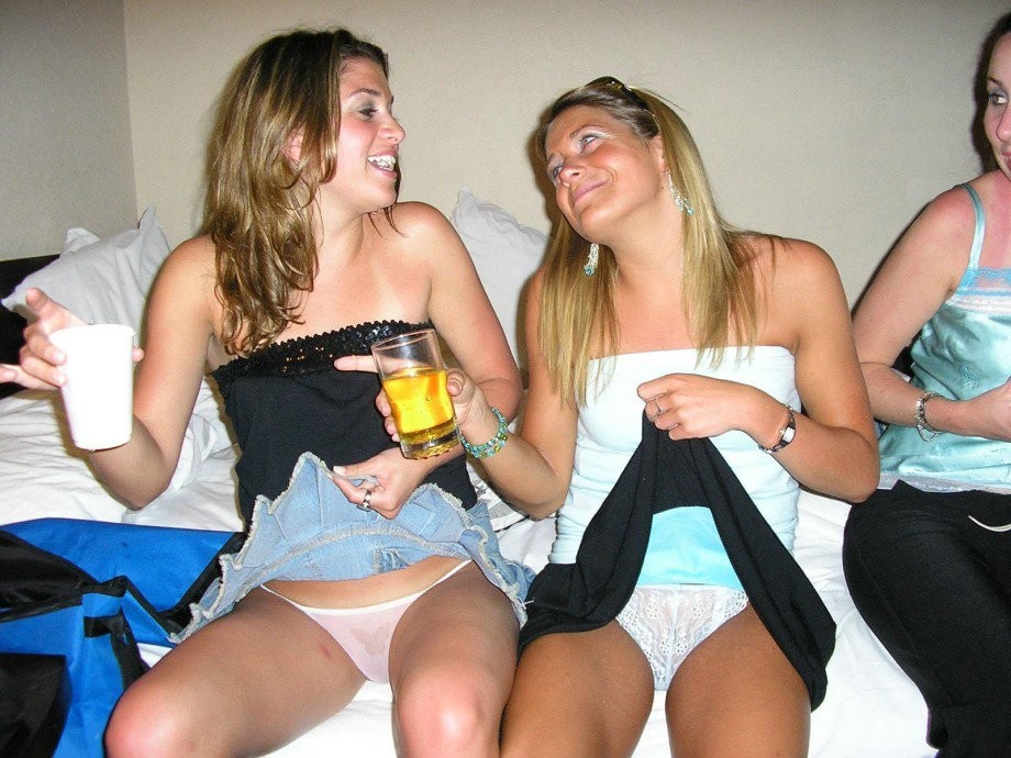 Drunk teens in amateur home porn pictures #67152842