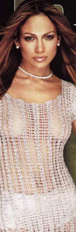 Jennifer Lopez, tétons durs et fesses superbes.
 #75397247