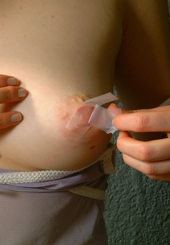 Rubia ondulando su coño peludo
 #76560366