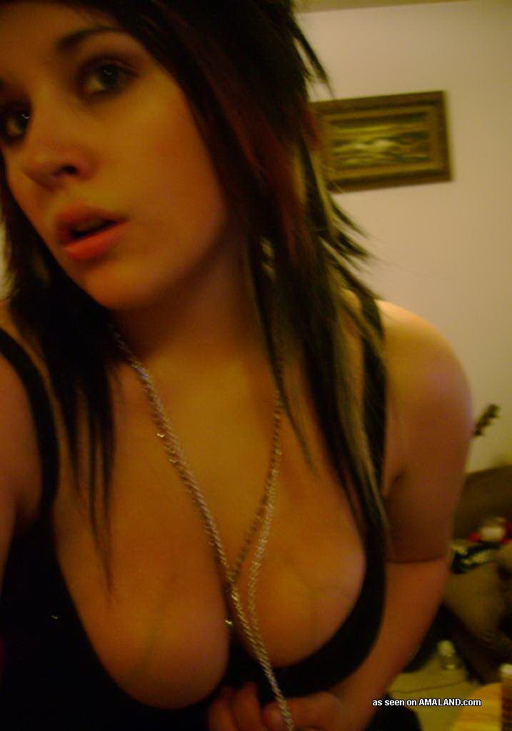 Selfshot topless emo teen gfs in the mirror #79393597