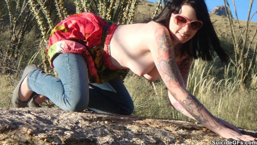 Tattooed punk rock teen GF in sunglasses in outdoor homemade pix #78611702