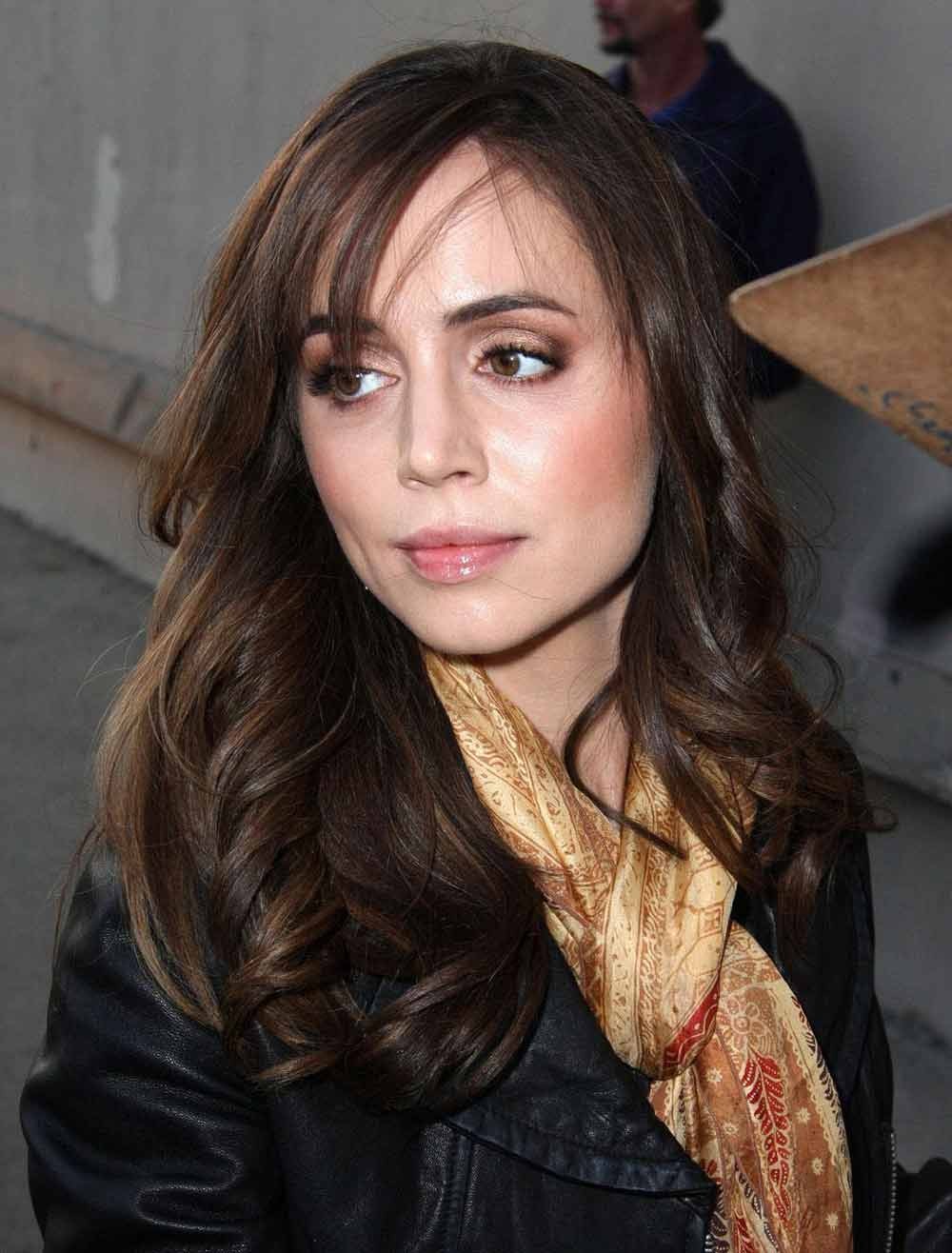 Eliza dushku posando increíblemente caliente en lencería
 #75370406