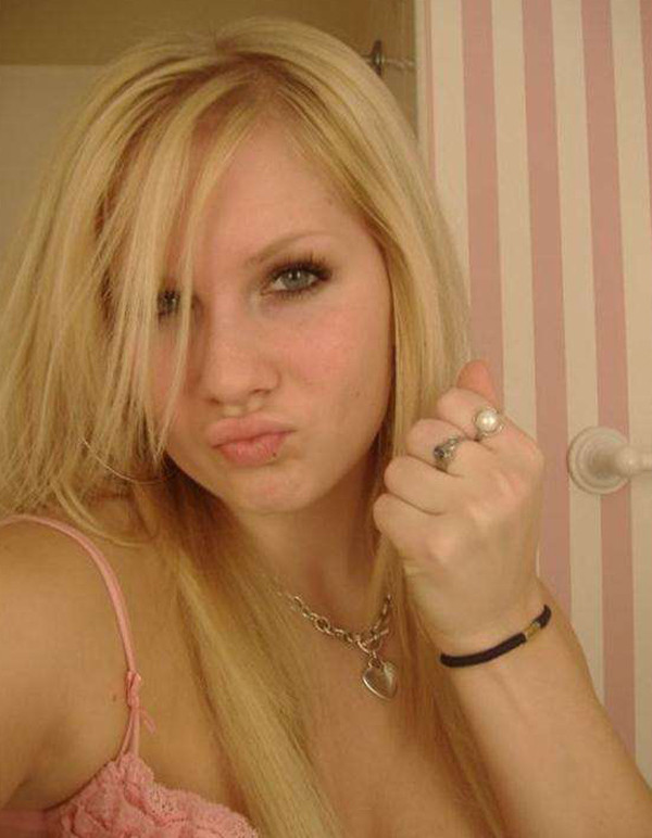 Photo compilation of vain amateur chicks #77074376